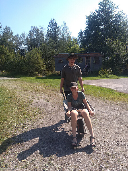 Farmhopping